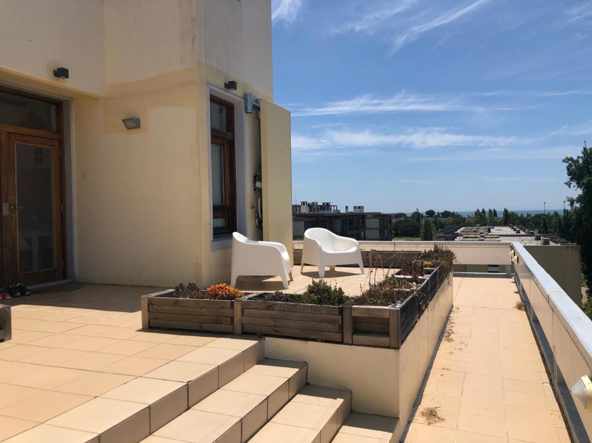 Beautiful Penthouse Apartment With Terrace - 4 Minute Walk To The Beach Troia Bagian luar foto